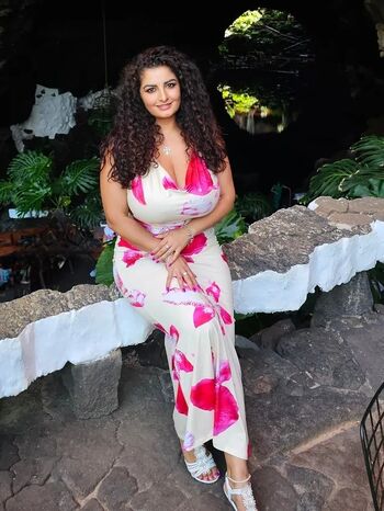 Full leaked Jasminka private onlyfans photo
