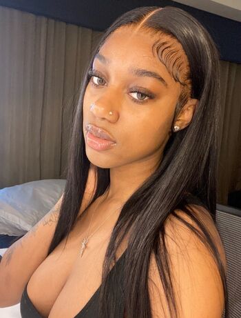 Full leaked Jaydamoeneee private onlyfans photo