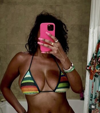 Jazzlyn__