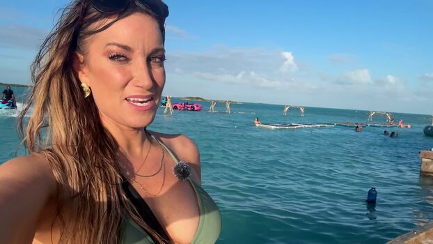Full leaked Jeana private onlyfans photo