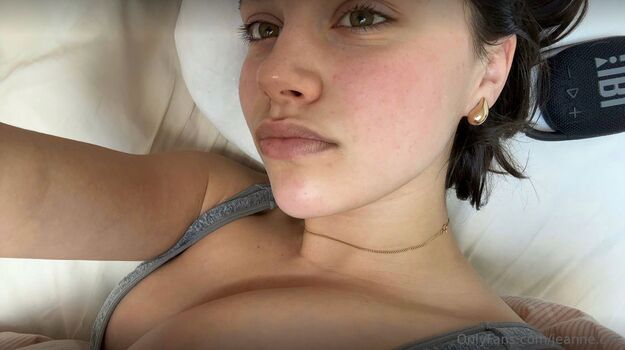 Full leaked Jeanne clrc private onlyfans photo