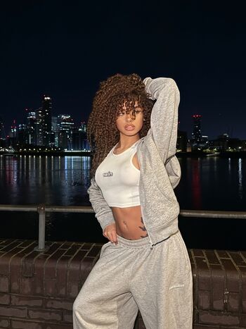 Full leaked Thebombshellgoddess/ private onlyfans photo