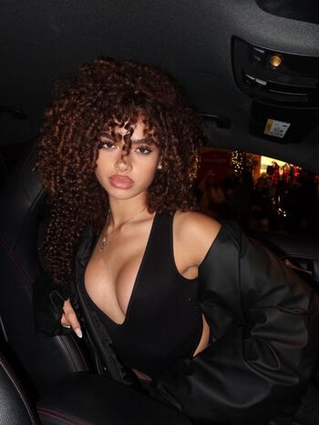 Full leaked Fabi lanjeira/ private onlyfans photo