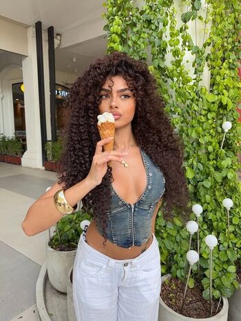 Full leaked Linksgroupie / private onlyfans photo