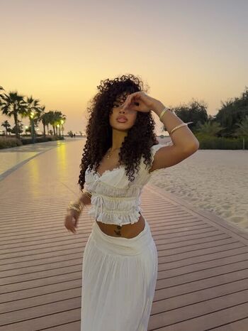 Full leaked Amy karamel/ private onlyfans photo