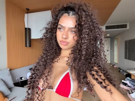 Full leaked Bawskee/ private onlyfans photo