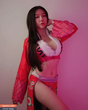 Full leaked Jenad am maya private onlyfans photo