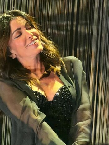 Full leaked Jeniferofficiel private onlyfans photo