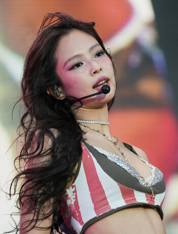 Full leaked Jennie blkpik private onlyfans photo