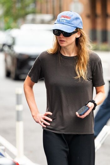 Full leaked Jennifer lawrence page private onlyfans photo