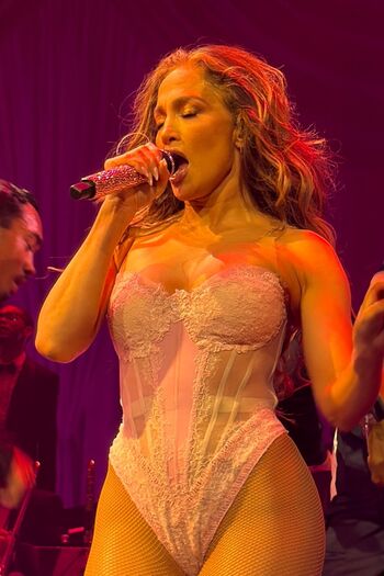 Jennifer Lopez