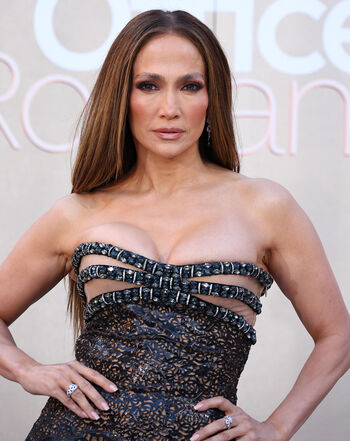 Full leaked Jennifer lopez  page private onlyfans photo