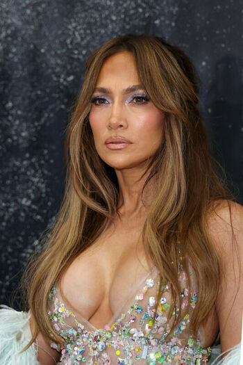 Full leaked Jennifer lopez  page private onlyfans photo