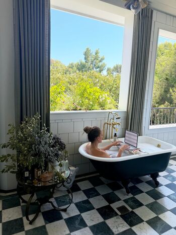 Full leaked Jennifer lopez private onlyfans photo