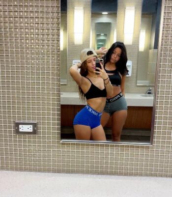 Full leaked Jenny popach  page private onlyfans photo