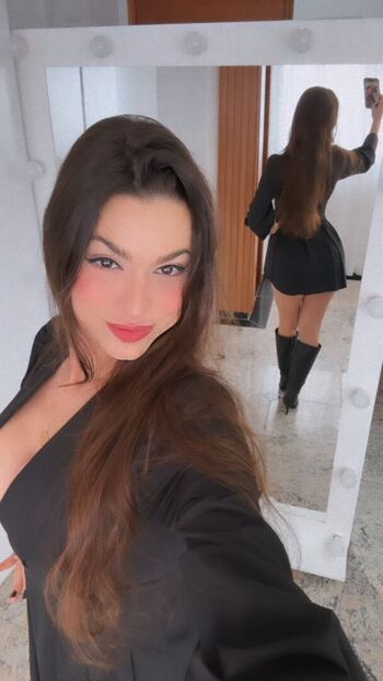 Jennyreis_real