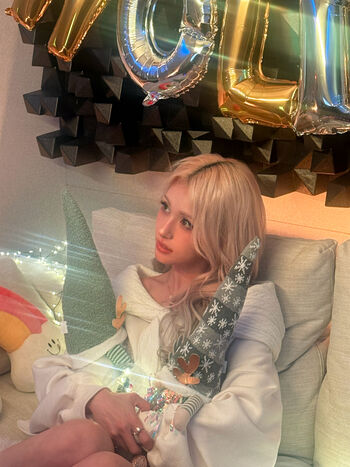 Jeon Somi/ENNIK SOMI