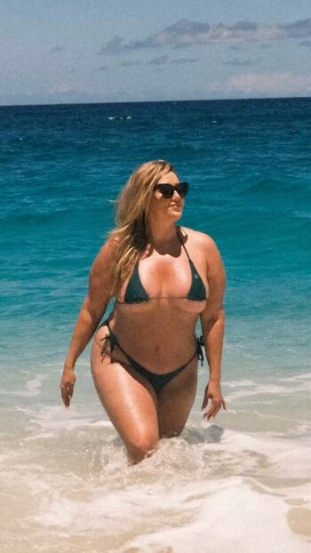 Full leaked Jessfairchild private onlyfans photo