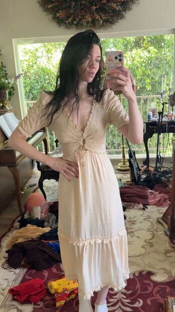 Full leaked Jessie paege page private onlyfans photo