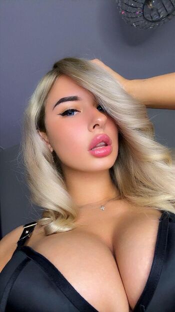 Full leaked Jessy j private onlyfans photo