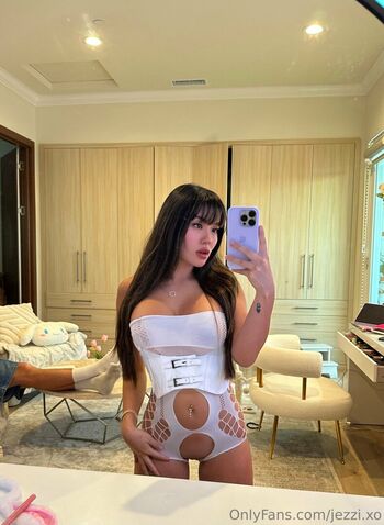 jezzi.xo