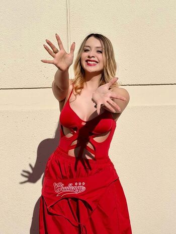 Full leaked Jezzylush private onlyfans photo