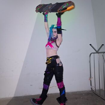 Jhen Cosplay
