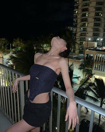 Full leaked Jia east page private onlyfans photo