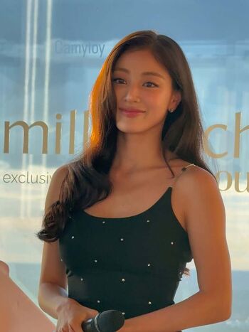 Full leaked Jihyo page private onlyfans photo