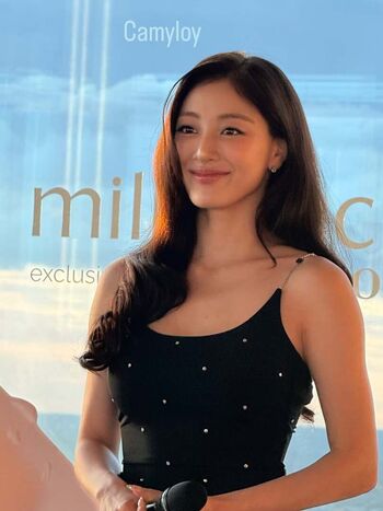 Full leaked Jihyo private onlyfans photo