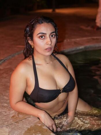 Full leaked Jinal joshi private onlyfans photo