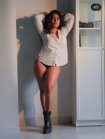 Full leaked Jinal joshi page private onlyfans photo