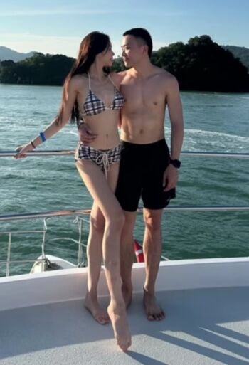 Full leaked Jingle shak qi private onlyfans photo