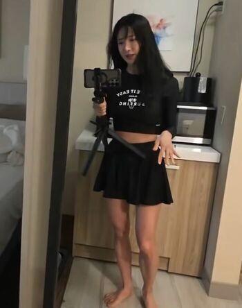 Full leaked Jinnytty private onlyfans photo