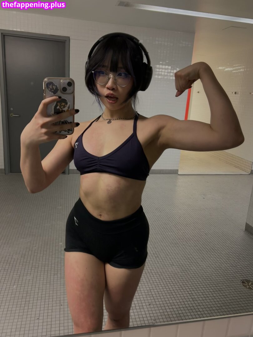 Janet He / https: / jjanethe / jjanethee / jjanether6 Фото оголеного OnlyFans #16