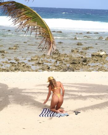 Full leaked Jjuliasherman private onlyfans photo