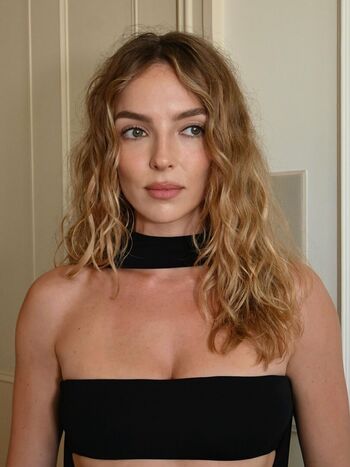 Jodie Comer