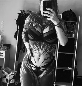 Full leaked Joeleen gi private onlyfans photo