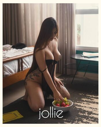 Full leaked Jollie magazine private onlyfans photo