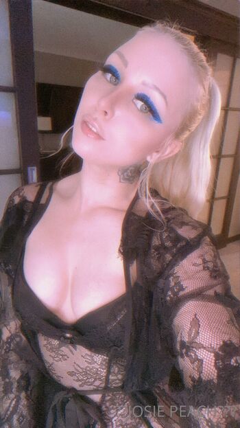 Full leaked Josie peach page private onlyfans photo