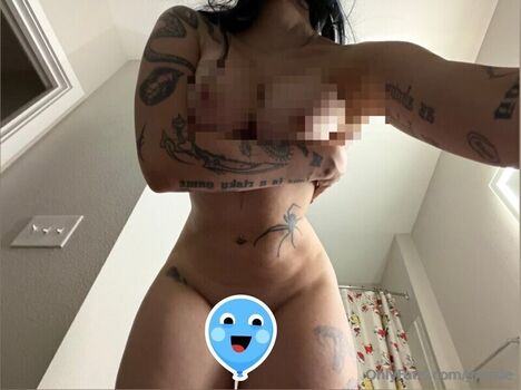 Full leaked Joyssie private onlyfans photo