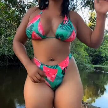 Full leaked Juh montaia private onlyfans photo