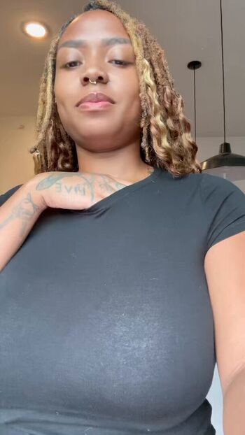 Full leaked Juicciberrii private onlyfans photo