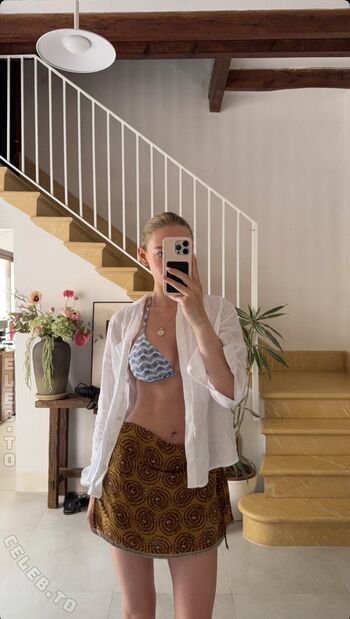 Full leaked Julemariep private onlyfans photo