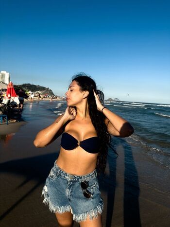 Full leaked Julia alvarenga private onlyfans photo