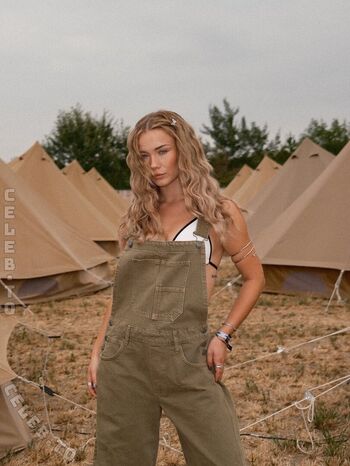 Full leaked Julia beautx page private onlyfans photo