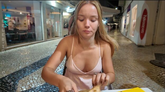 Full leaked Julia beautx private onlyfans photo