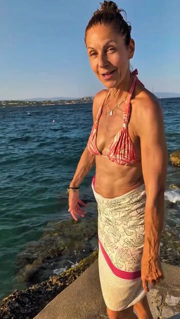 Julia Bradbury