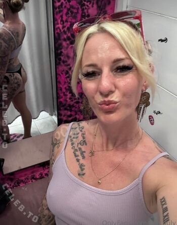 Full leaked Julia kern private onlyfans photo