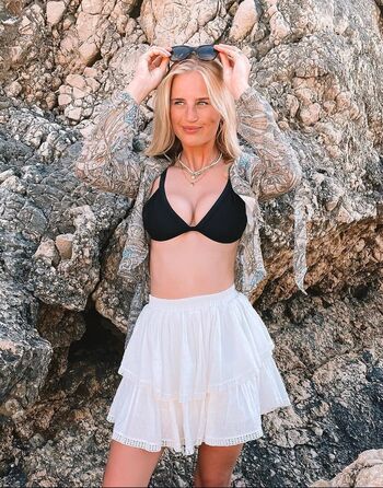 Full leaked Julia schacht private onlyfans photo